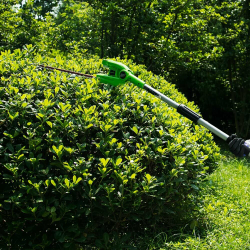 Кусторез штанговый аккумуляторный GREENWORKS G40PHA 40В,51см,без АКБ и ЗУ (2300407)