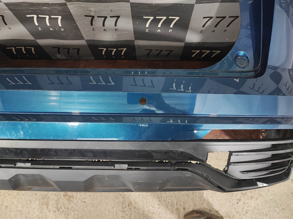 Бампер задний Geely Monjaro 21-нв Б/У Оригинал 6044124500