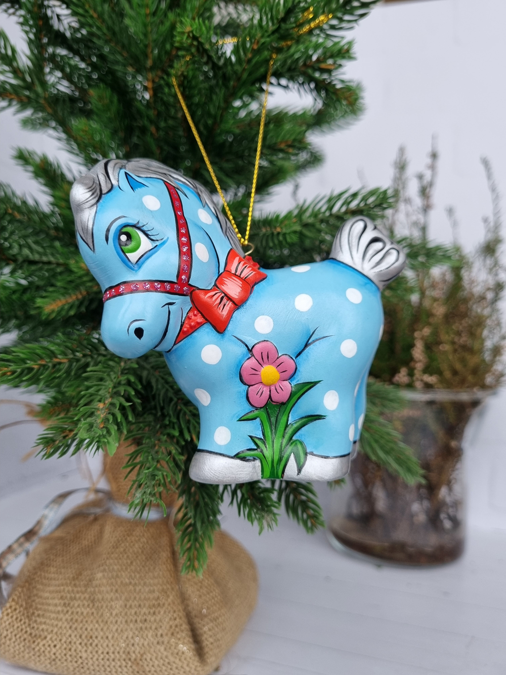 Лошадка Пони ёлочная игрушка из фарфора