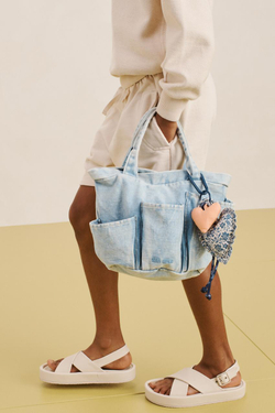 ZARA КОЖАНЫЕ САНДАЛИИ, БЕЛЫЙ