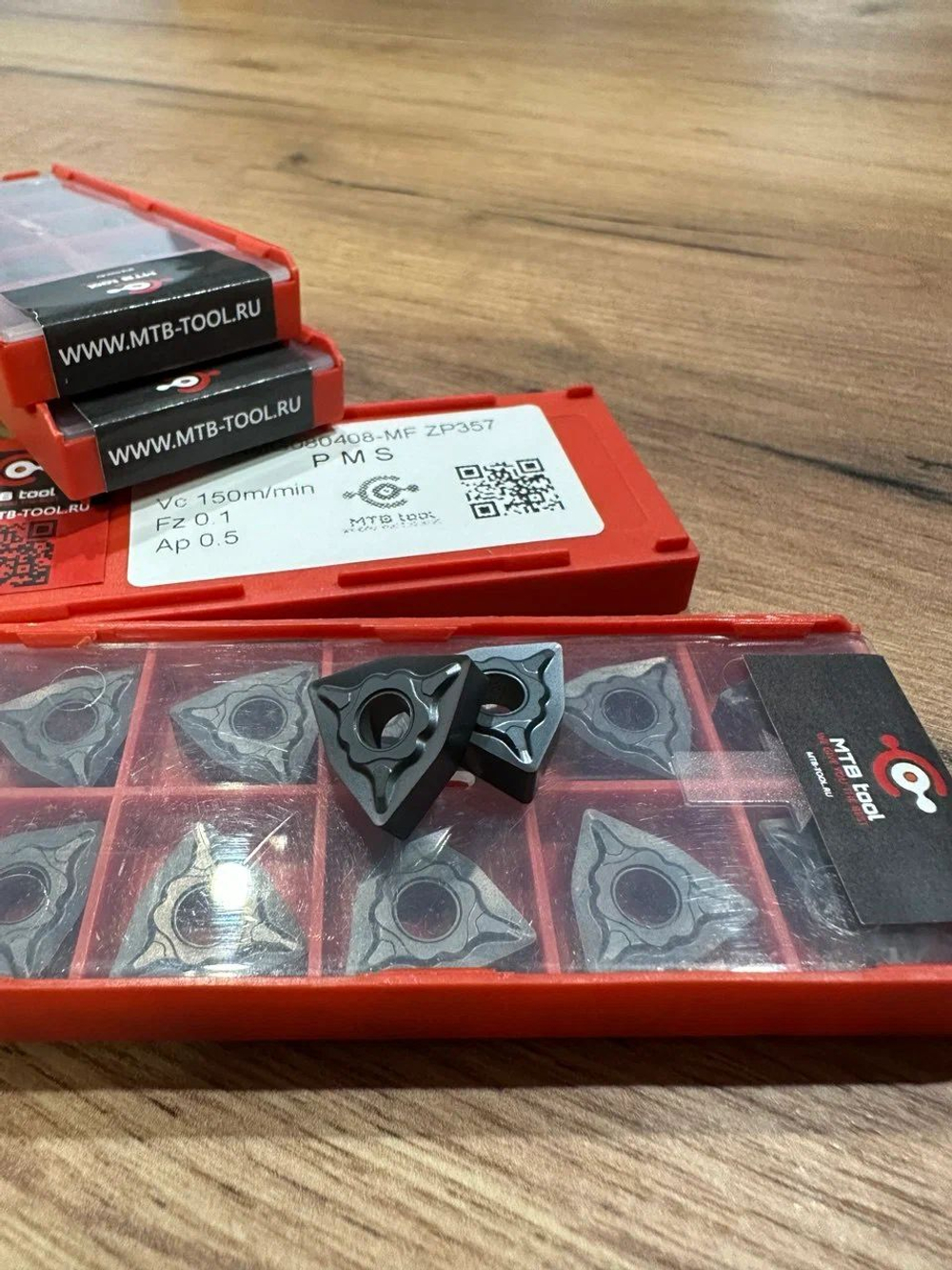 Пластина токарная WNMG080408-MF ZP357 (твердосплавная) для нержавеющей стали и универсальных сплавов