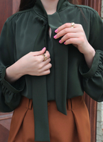 Блуза с бантом