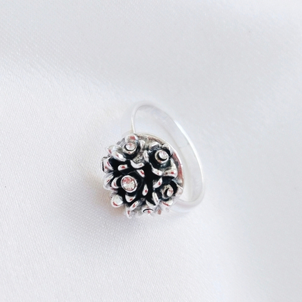 "Алиса"  кольцо в серебряном покрытии из коллекции "Сударыня" от Jenavi