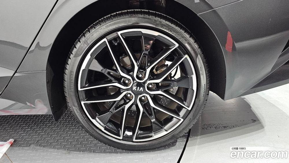 Kia K5 (Optima) 3 Generation 1.6 Turbo (09.2020)