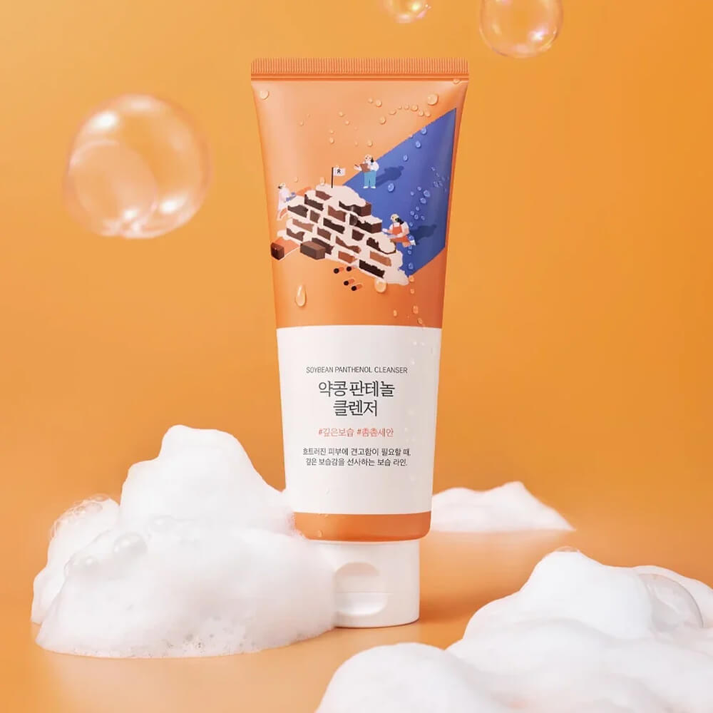 Пенка для умывания с чёрной соей и пантенолом Round Lab Soybean Panthenol Cleanser