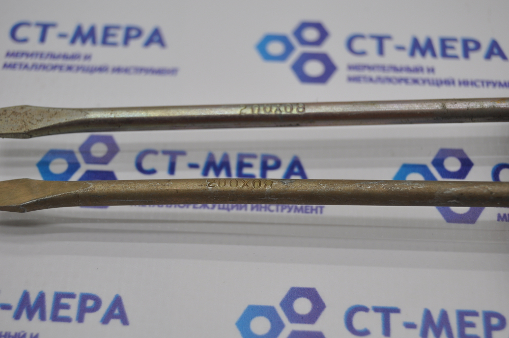 Отвертка шлицевая плоская (минусовая) 200х5.4х0.8мм (Карболитовая ручка) СССР