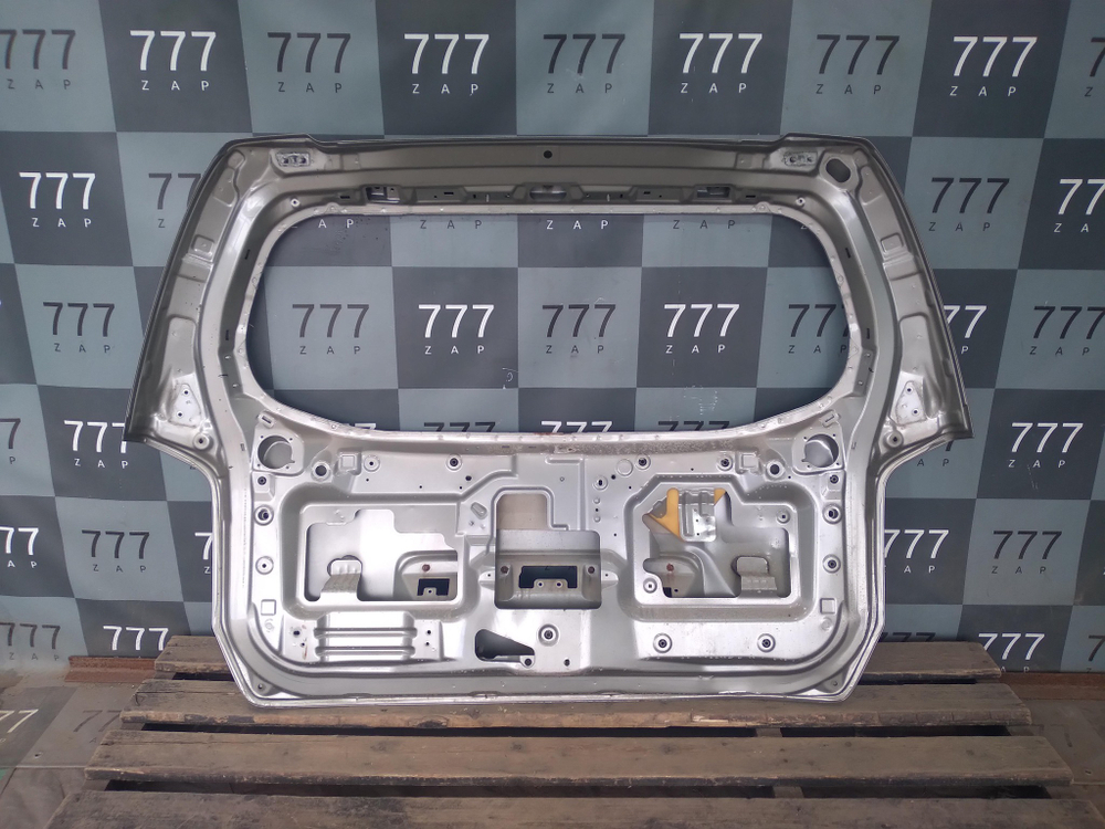 Крышка багажника Nissan Pathfinder 3 (R51) 04-14 Б/У Оригинал 
90100EB330