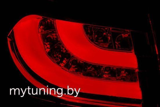 Задние фонари VW Golf 6 red smoke led bar