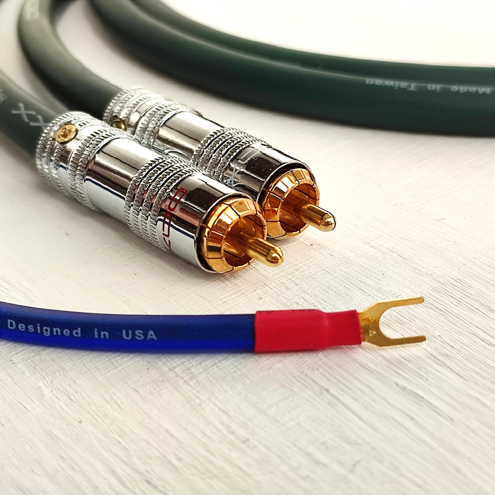 DAXX R86 Фоно кабель с медными жилами 2x0.75mm2 уровня High Grade, D=9mm / Цанговый разъём