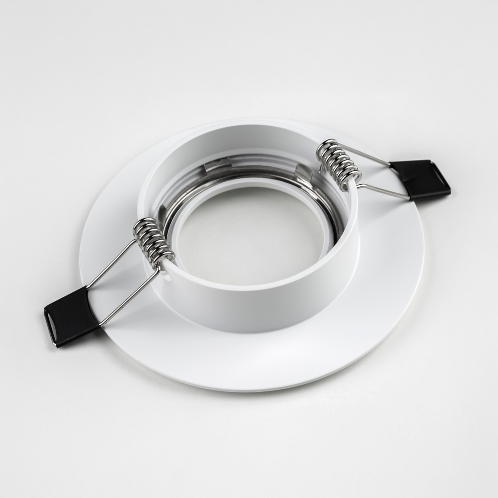 010016 Светильник LEVIGO MR16/HP16 БЕЛЫЙ/ЧЕРНЫЙ