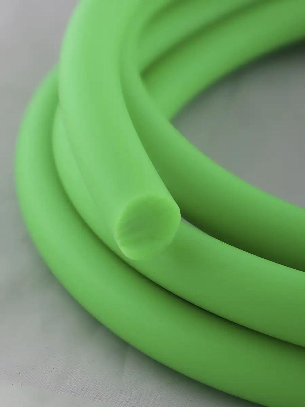 Эспандер жгут трубчатый