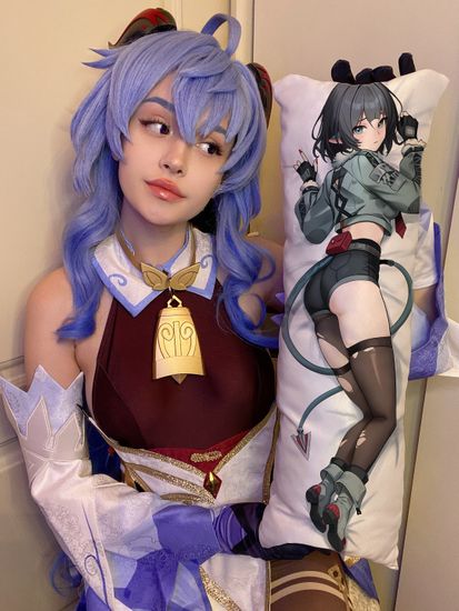 Мини дакимакура Джейн Доу Зенлесс Зон Зеро арт. M1309, 60х20 см