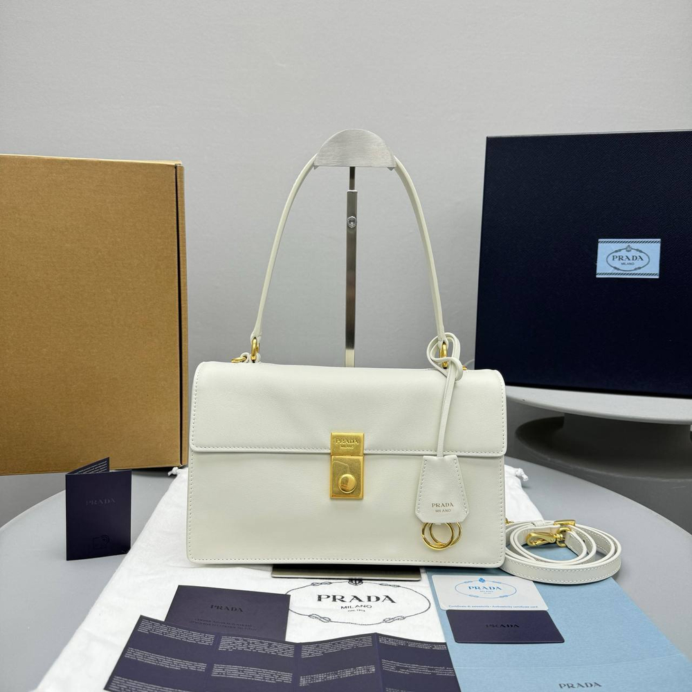 Сумка Prada