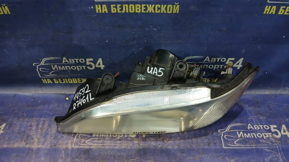 Фара передняя левая Honda INSPIRE 1998-2001