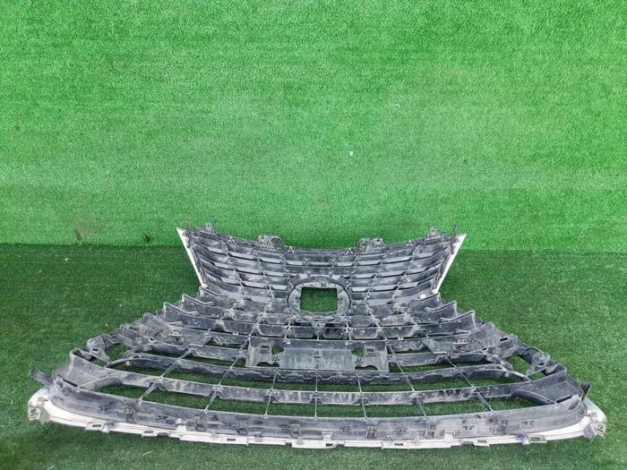 Решетка радиатора Lexus NX 1 (2017-2021)