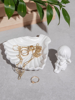 Ангел Мила и подставка ракушка