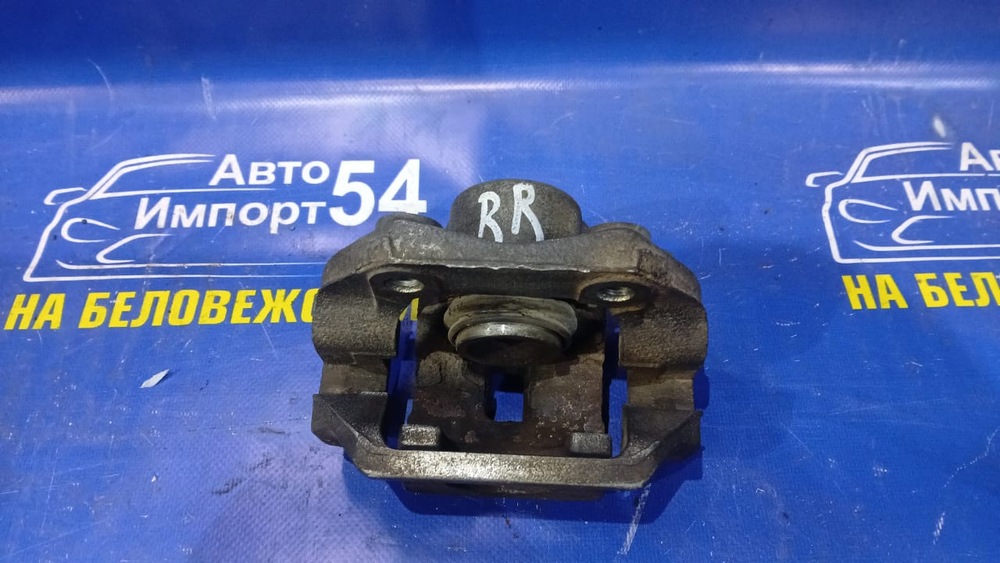 Суппорт тормозной задний правый SSANGYONG KORANDO 1996