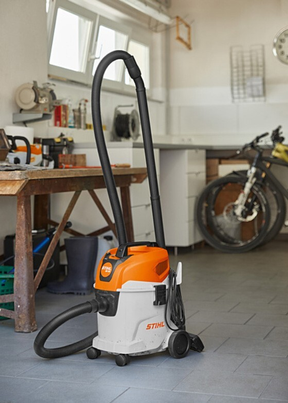 Пылесос для влажной и сухой уборки Stihl SE 33