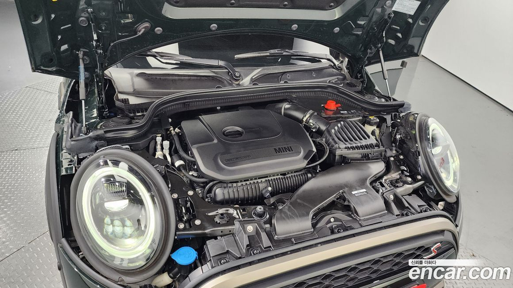 Mini Cooper S 5 дверей Resolute Editions (09.2022)