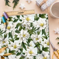 Ткань премиум дюспо белые цветы на зеленых листьях