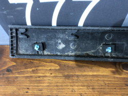 Накладка двери передней левой Kia Rio 4 X-Line 17-22 Б/У Оригинал 87713h0500