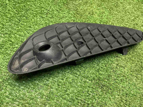 Накладка бампера левая Mercedes B w247 (18-22)