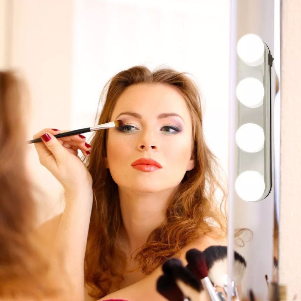 ULM-F54-2W-4000K-4AA IP20 CHROME Светильник светодиодный на батарейках 4AA не в-к. Серия Backstage. Белый свет 4000K. Хром. TM Uniel