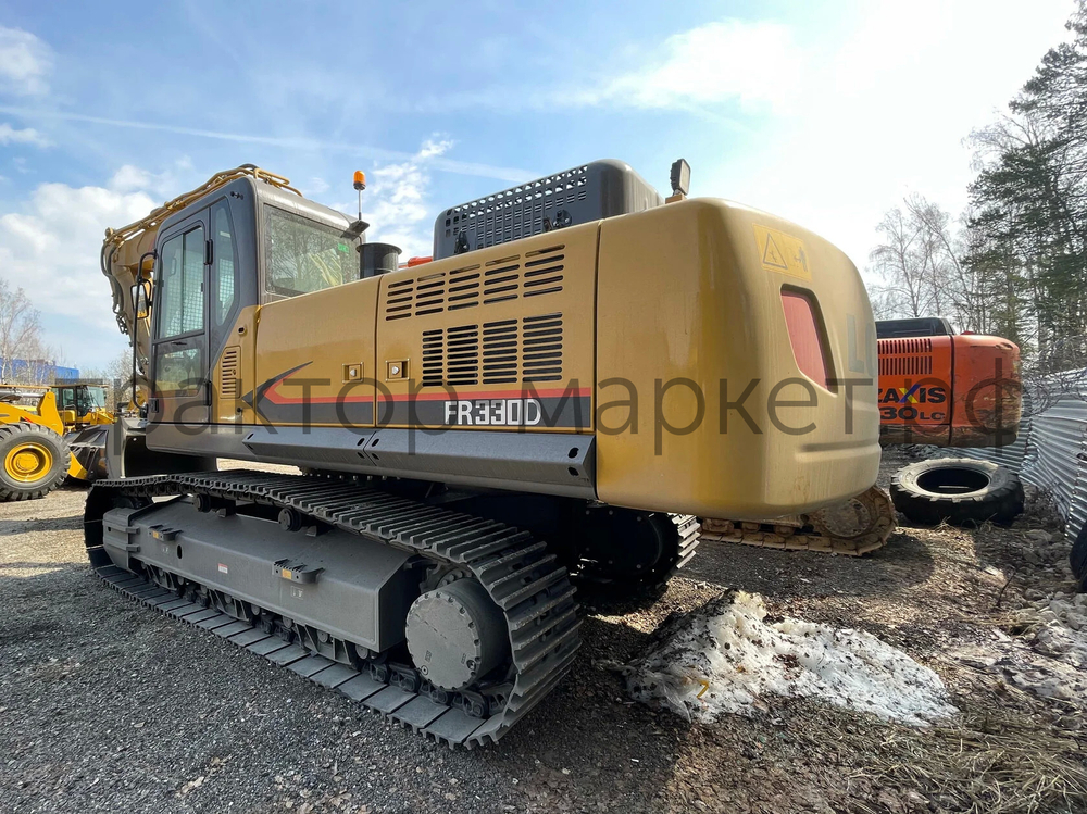 Гусеничный экскаватор LOVOL FR330D (ковш 1.5 м3)