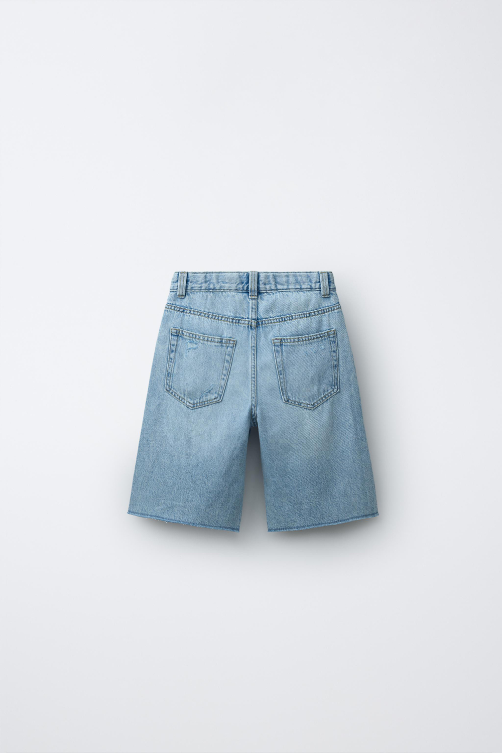 ZARA ДЖИНСОВЫЕ ШОРТЫ WIDE FIT С РАЗРЕЗАМИ, ГОЛУБОЙ