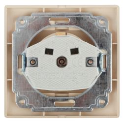 Розетка Intro Plano 1-203-02 с заземлением 2P+E Schuko с крышкой 16А-250В IP20 СУ слоновая кость