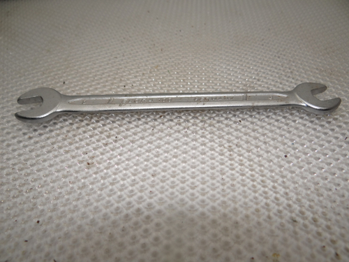 Ключ гаечный рожковый двухсторонний 8х9 ELORA