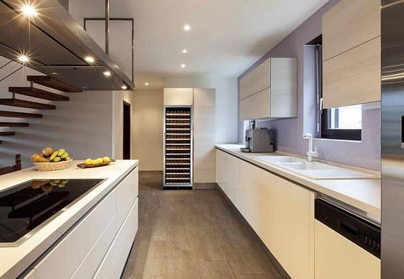 Винный шкаф DUNAVOX DX-194.490SSK