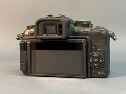 Panasonic Lumix DMC-G1 Kit 14–45mm f/3.5–5.6