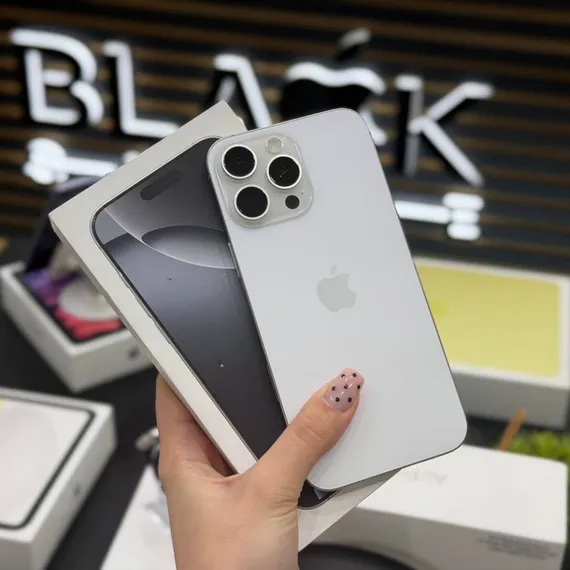 Б/У Телефон Apple IPhone 16 Pro Max 512GB White 92% (LF6KCDGVX7)