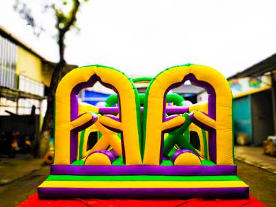 Надувной батут «Длинная полоса препятствий» 16*4*5 м