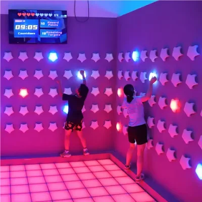 Интерактивная стена с кнопками «Галактика»