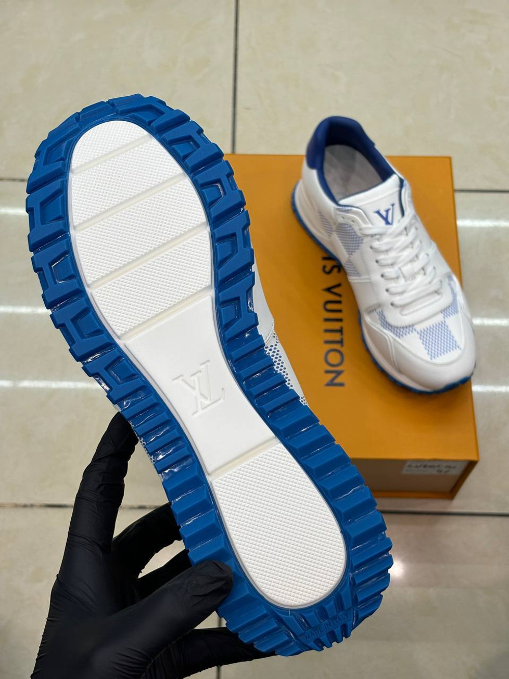 Кроссовки Louis Vuitton