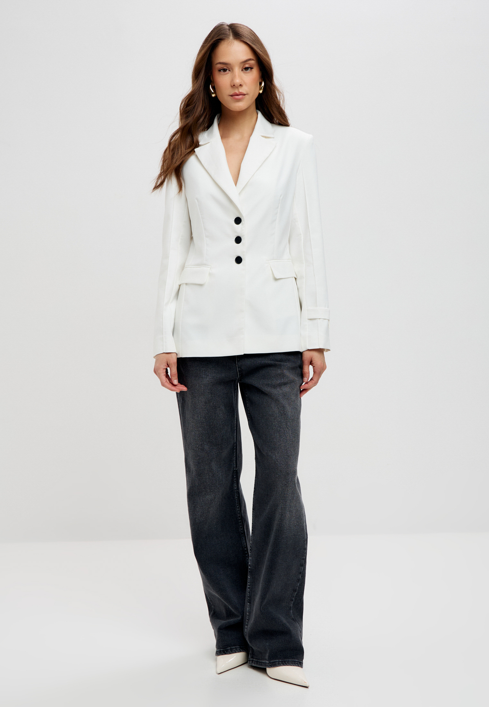 Приталенный жакет