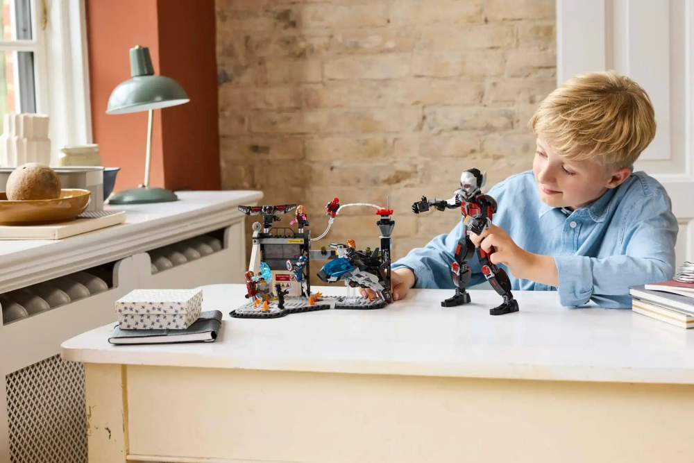 Конструктор LEGO Marvel 76314 Капитан Америка: боевик Гражданской войны