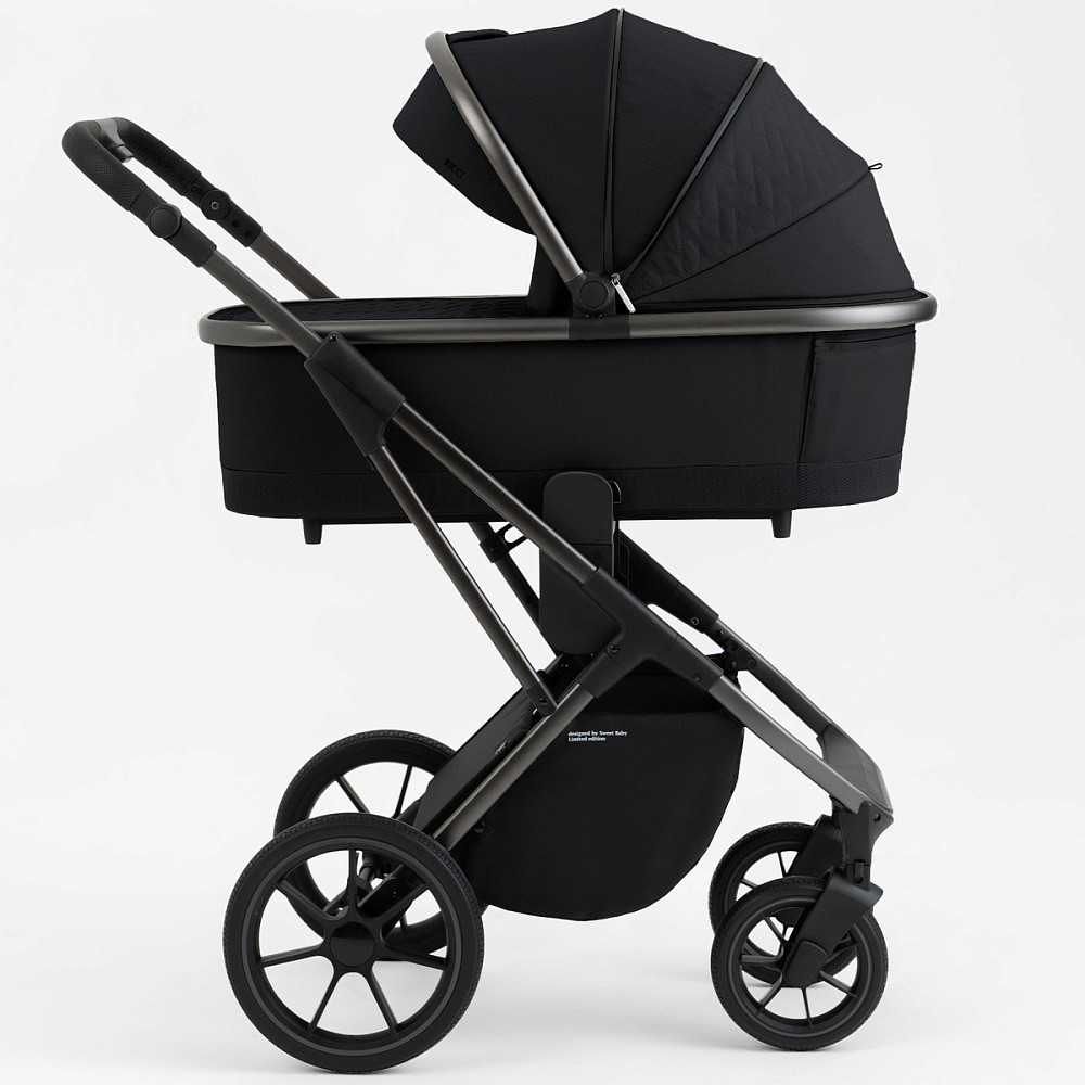 Коляска 4 в 1 Sweet Baby Ricci + автокресло Elegante Plus с базой i-Size ISOFIX DK780 Black