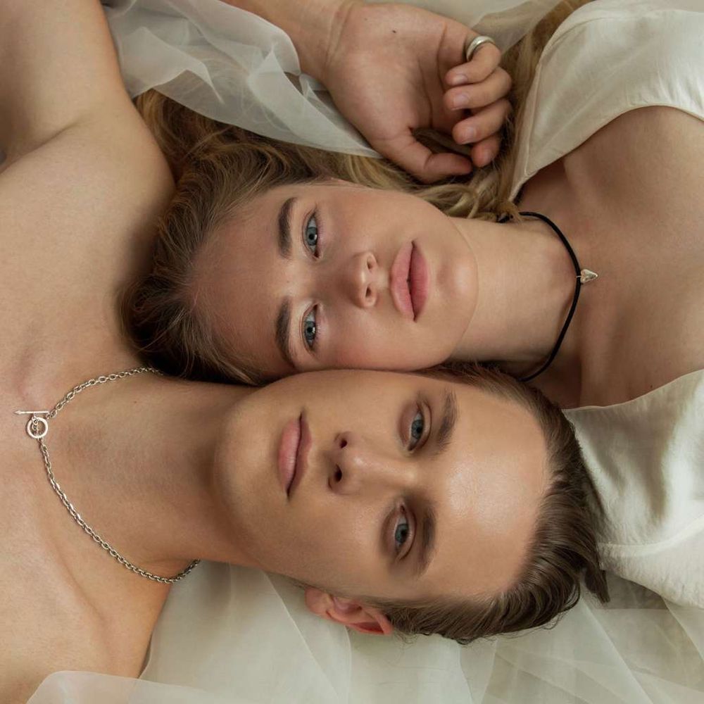 Чокер Aphrodite Heart на шнурке