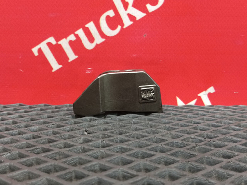 Кронштейн форсунки двигателя 2019 г.