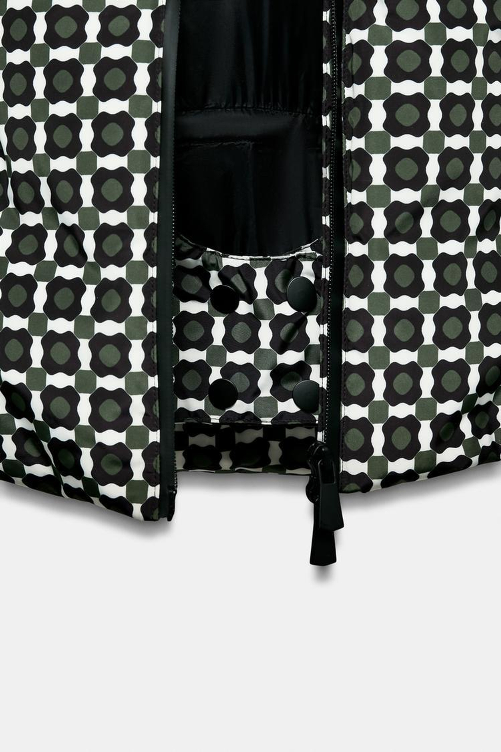 ZARA ВЕТРОЗАЩИТНАЯ КУРТКА С КАПЮШОНОМ, ЗЕЛЕНЫЙ/ЭКРЮ