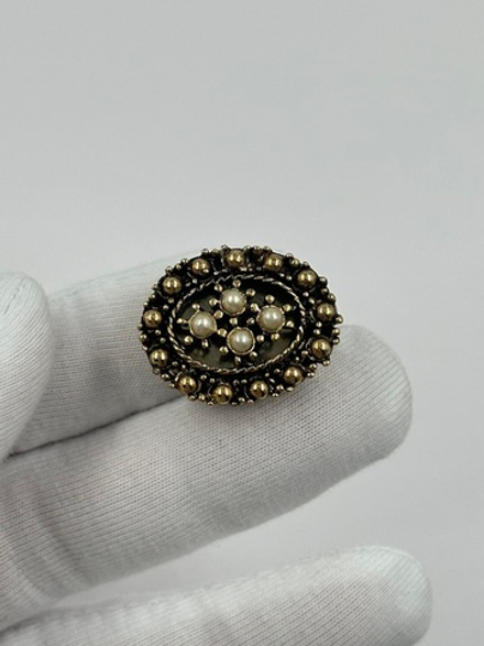 Накладка на пуговицу с «жемчугом»