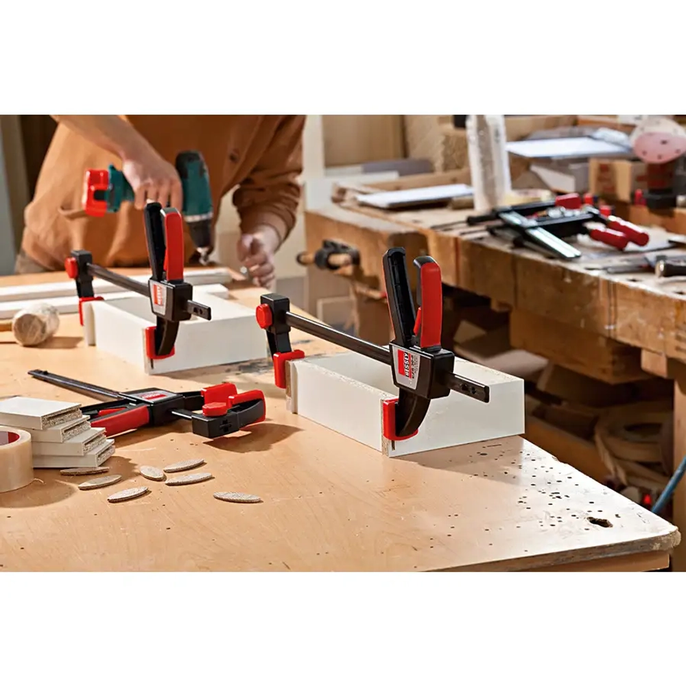 Струбцина для работы одной рукой BESSEY EZS60-8