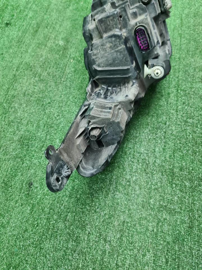 Фара левая Cheryexeed TXL (2019-2021) LED