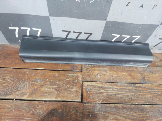 Накладка двери задней правой Mazda CX-5 2 (KF) 17-нв Б/У Оригинал KB7W51RC0D