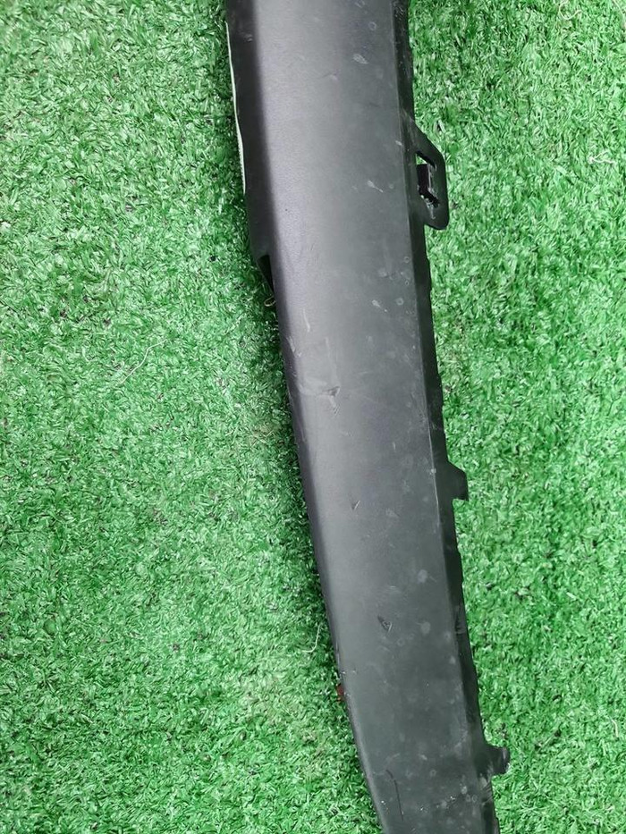 Накладка бампера правая Porsche Panamera 971 20-24