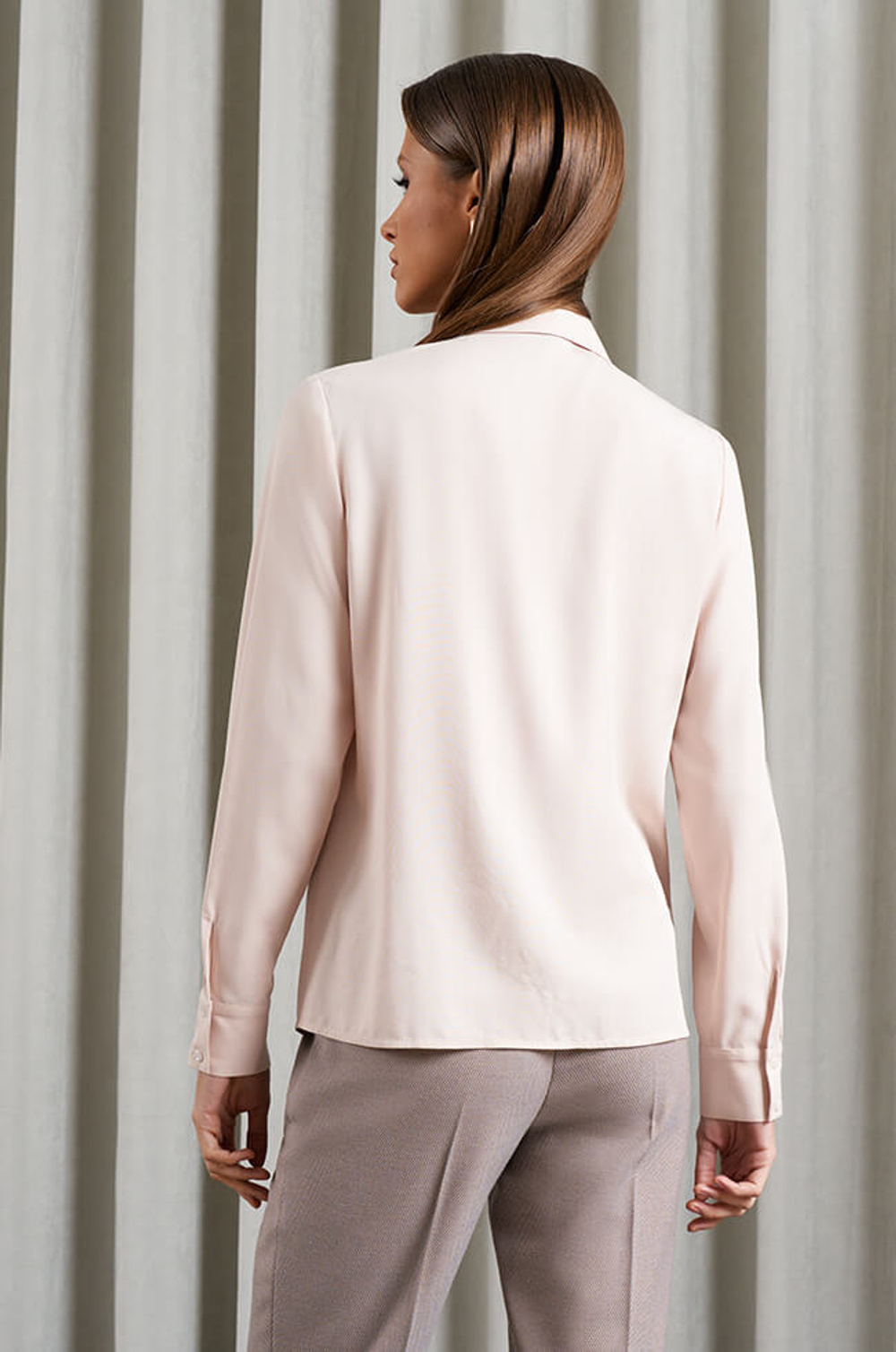 22918 Блузка женская (светло-бежевый)