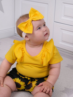 Летний костюм для девочки нарядный